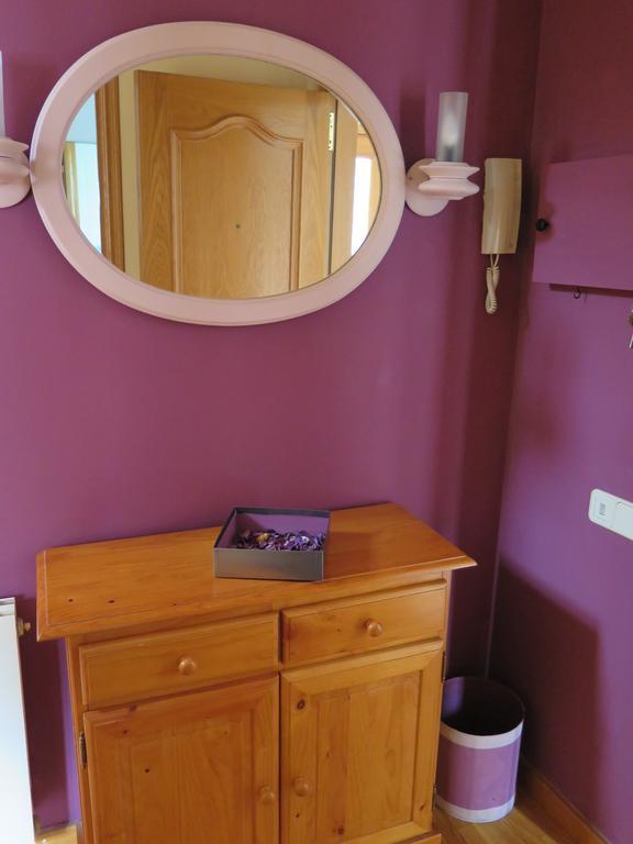Apartaments El Ribal Valencia D'Aneu Eksteriør bilde
